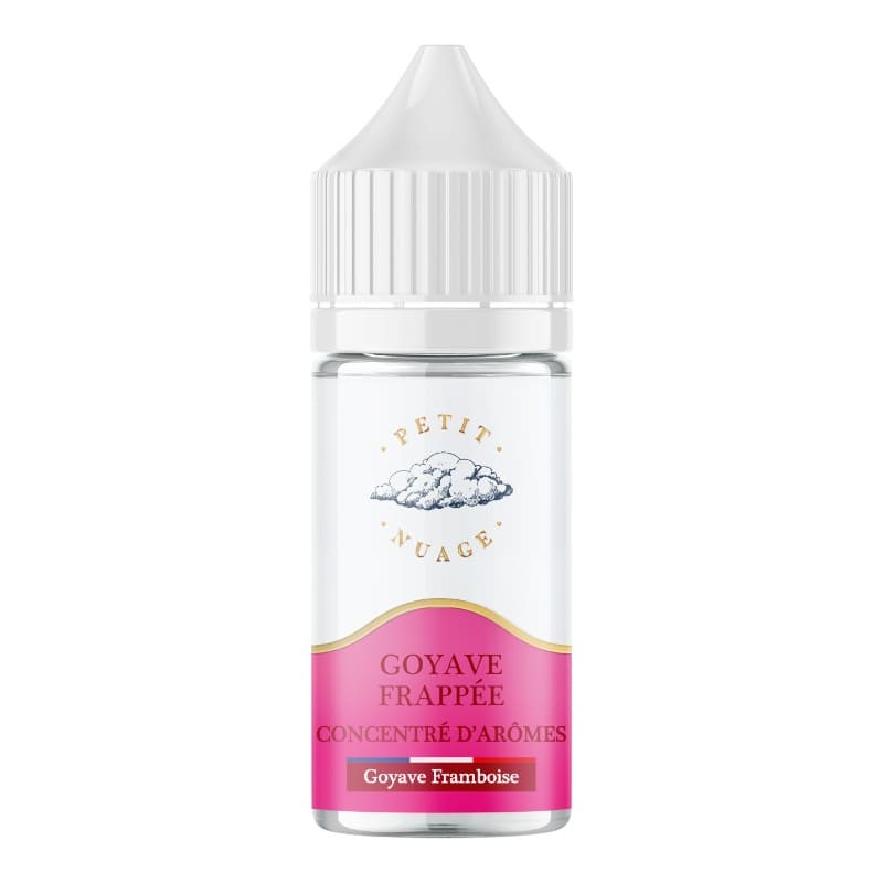 Flacon de 30 ml d'arôme concentré Petit Nuage Goyave Frappée avec étiquette rose et blanche sur fond transparent.