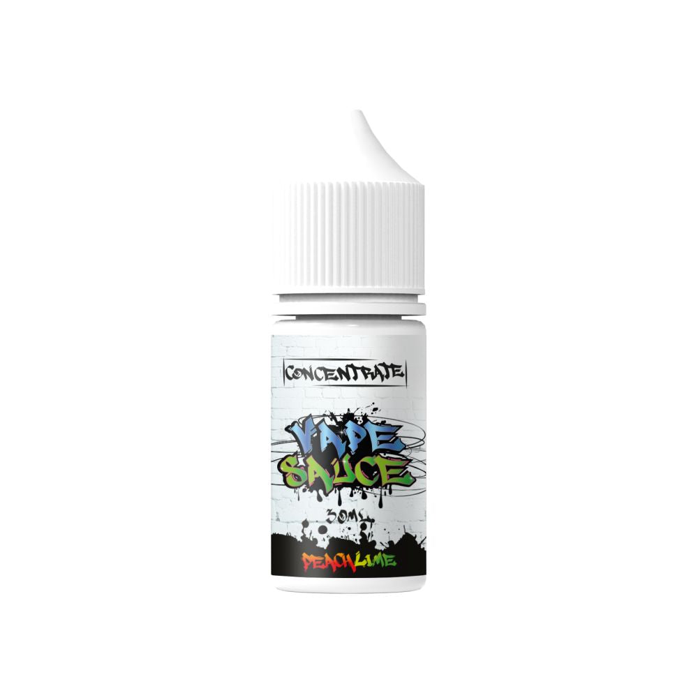 Flacon d'arôme concentré Vape Sauce Peach Lime 30ml avec étiquette style graffiti sur fond blanc.