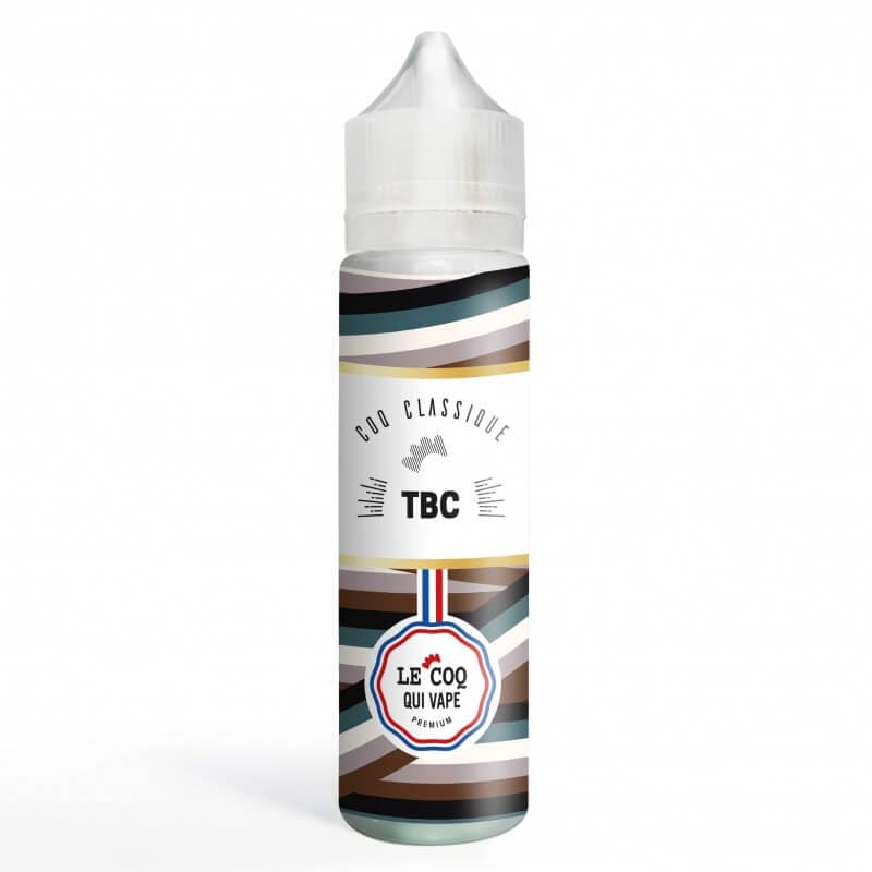 Flacon de 50ml Le Coq Qui Vape Classique TBC avec étiquette à motifs rayés colorés et bouchon blanc transparent.