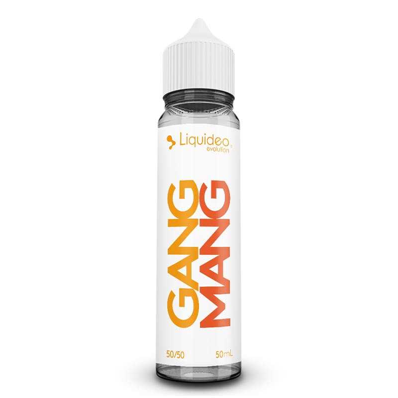Flacon d'e-liquide Liquideo Gang Mang 50ml avec étiquette blanche et texte orange, bouchon blanc sur fond blanc.