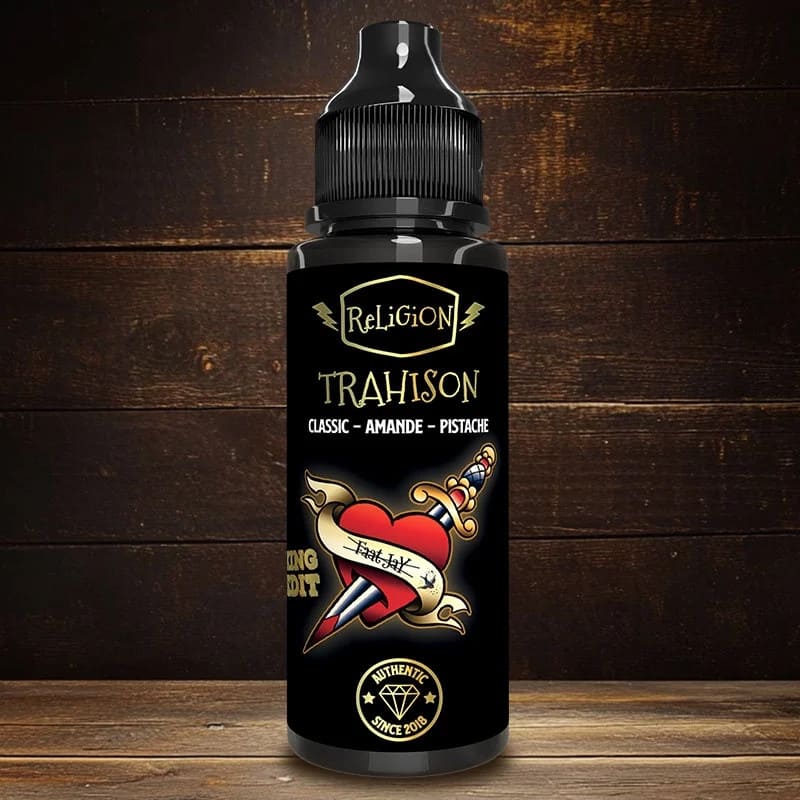 Flacon 100ml d'e-liquide Religion Juice Trahison avec étiquette noire, illustration de cœur poignardé et bouchon noir.