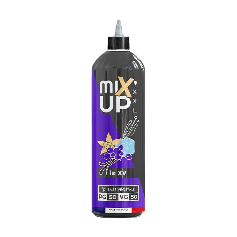 Flacon d'e-liquide Mix'Up Le XV 1L noir et violet avec illustrations de vanille, cassis et glaçon, ratio 50/50 PGV/VG.