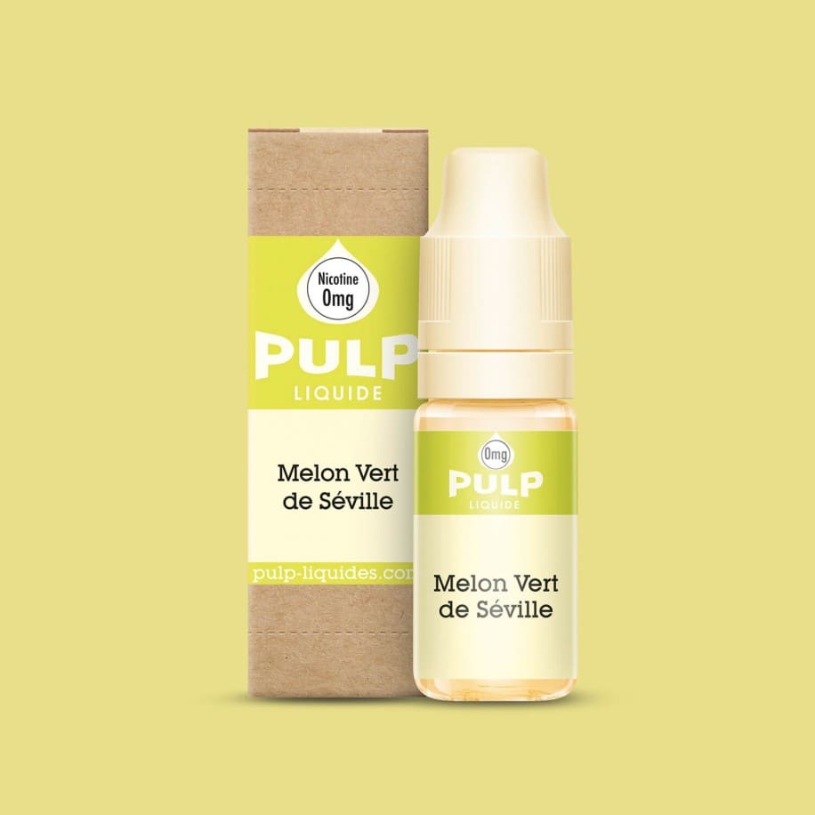 Flacon d'e-liquide PULP Melon Vert de Séville 10ml avec sa boîte en carton kraft sur fond jaune clair.