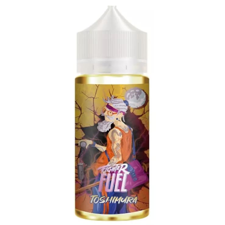 Flacon d'e-liquide Toshimura Fighter Fuel avec étiquette illustrée d'un personnage stylisé sur fond jaune et doré.