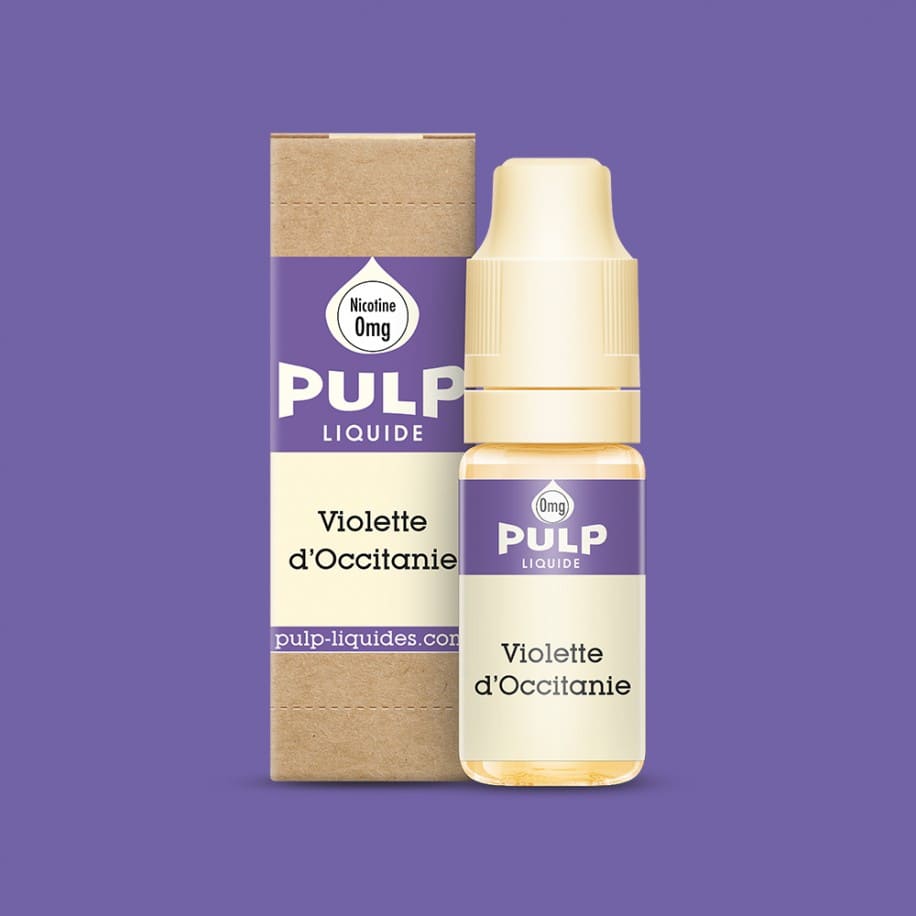 Flacon d'e-liquide PULP Violette d'Occitanie 10ml avec boîte en carton kraft et étiquette violette sur fond uni.