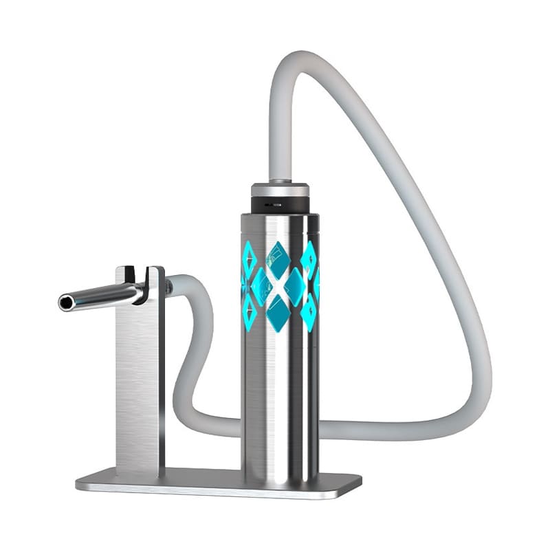 Dock en aluminium brossé pour Fumytech Hookah Air avec tuyau en silicone et design oriental ajouré rétroéclairé bleu.