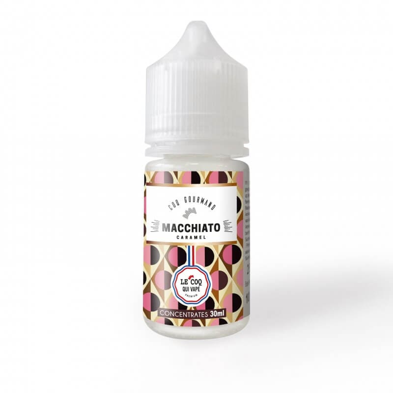 Flacon de 30ml d'arôme concentré Macchiato Caramel Le Coq Qui Vape avec étiquette graphique colorée sur fond blanc.