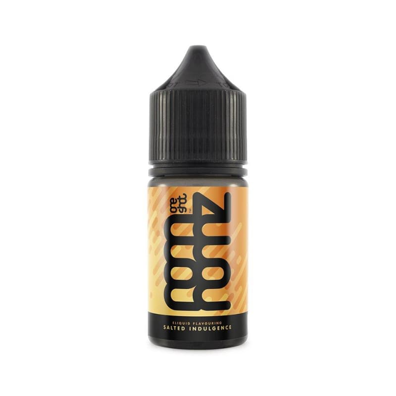 Flacon de 30ml d'arôme Nom Nomz Salted Indulgence avec étiquette jaune et noire, bouchon noir à sécurité enfant.