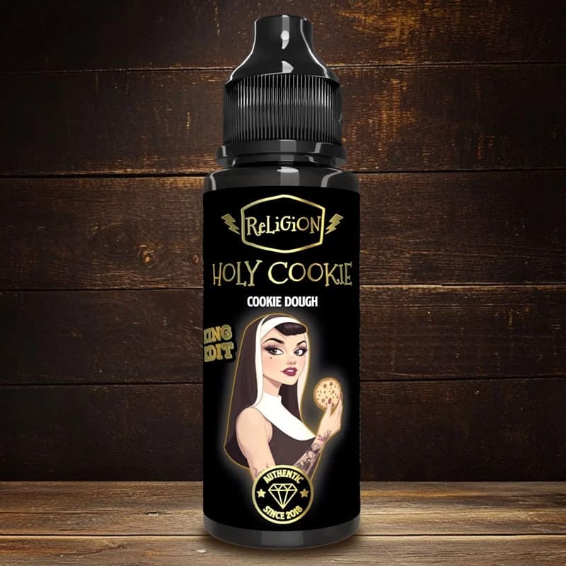 Flacon de 100ml Religion Juice Holy Cookie King Edition avec étiquette noire illustrée d'une nonne tenant un cookie.