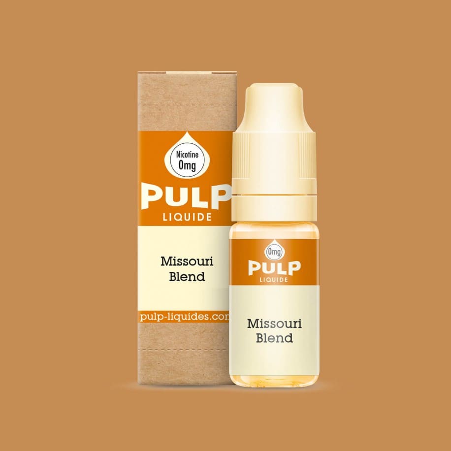 Flacon de 10 ml d'e-liquide PULP Missouri Blend avec sa boîte en carton kraft sur fond beige.