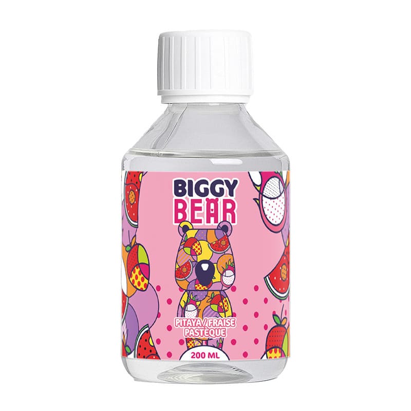 Flacon de 200ml d'e-liquide Biggy Bear Pitaya Fraise Pastèque avec étiquette rose illustrée d'un ours coloré et de fruits.