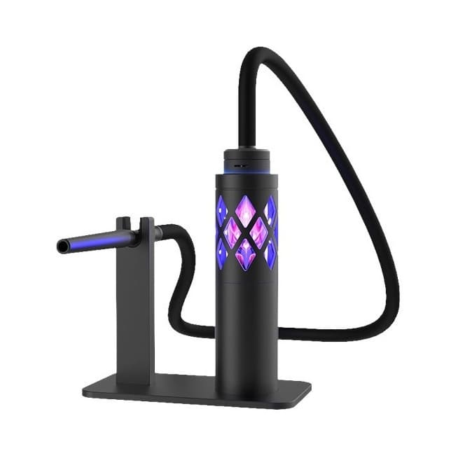 Dock en aluminium noir pour Fumytech Hookah Air avec design moucharabieh, tuyau en silicone et support intégré.