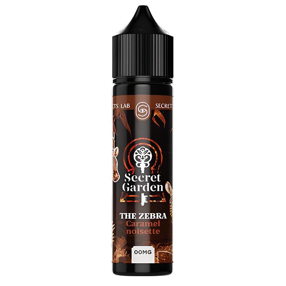 Flacon de 50ml d'e-liquide Secret Garden The Zebra avec étiquette noire, motifs de noisettes et caramel, bouchon noir.
